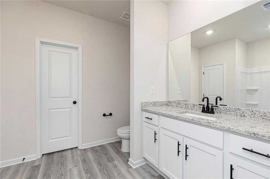 Furnished interior view inside a new home in , Jefferson (Image 5).