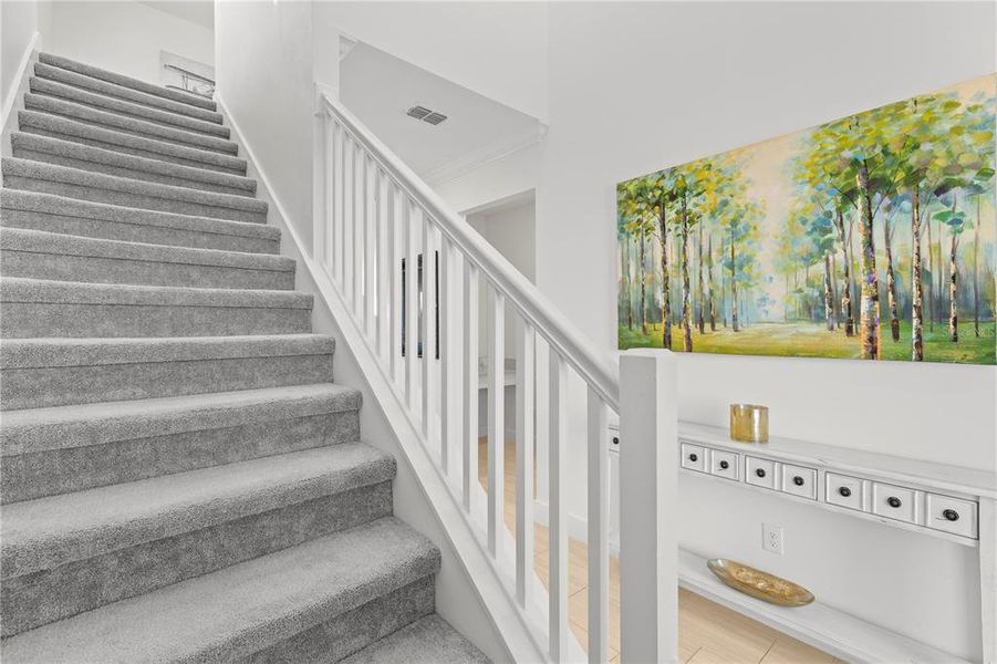 Spacious, unfurnished interior of a new home in Bryant Square: The Manors, New Port Richey (Image 23).