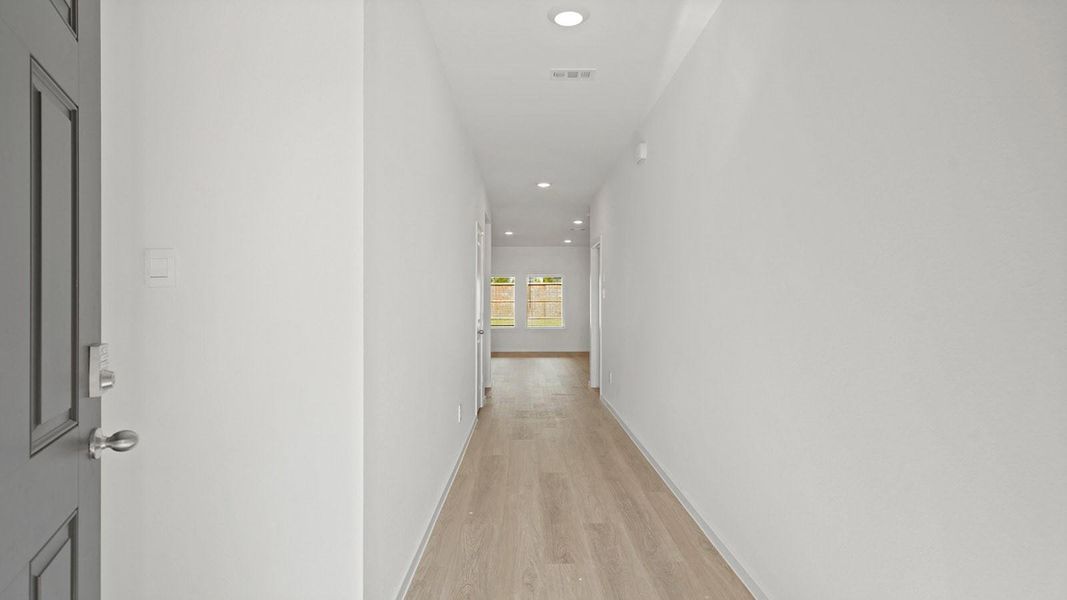 Spacious, unfurnished interior of a new home in The Canopies, Splendora (Image 9). Spacious, unfurnished interior of a new home in The Canopies, Splendora (Image 9).