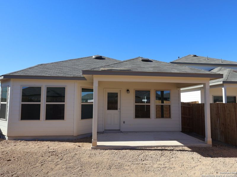Exterior details and patio area of a home in Winding Brook, San Antonio (Image 4).