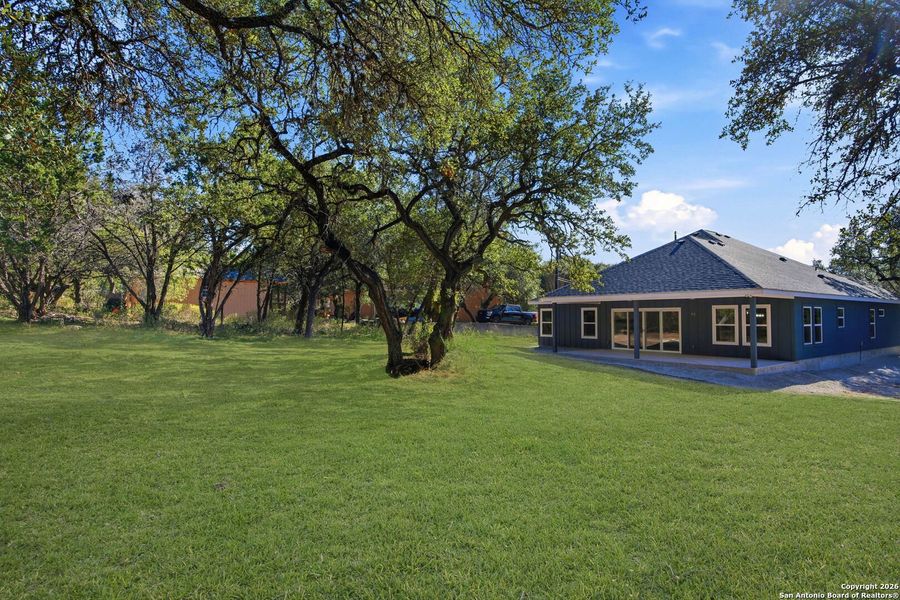Exterior details and patio area of a home in , Canyon Lake (Image 23).