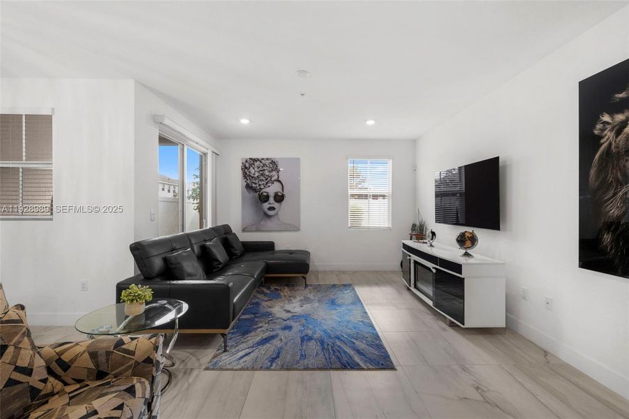 Furnished interior view inside a new home in , Pembroke Pines (Image 6). Furnished interior view inside a new home in , Pembroke Pines (Image 6).