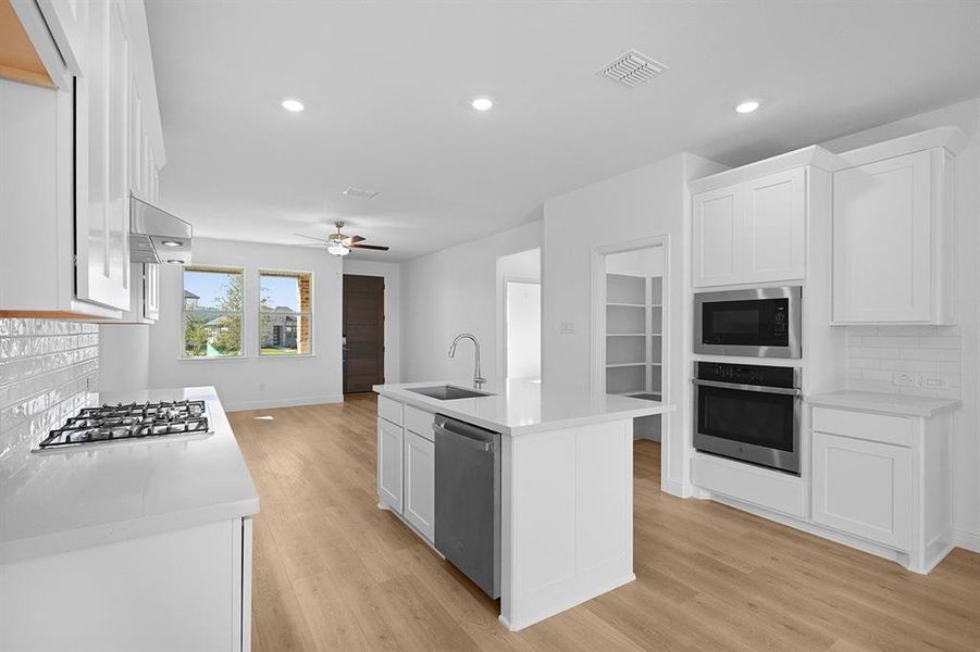 117 North Sky Drive ~ Ready Now 117 North Sky Drive ~ Ready Now