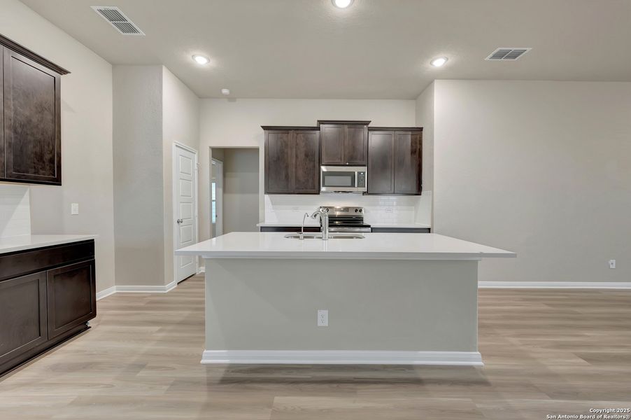 Furnished interior view inside a new home in Park Place, New Braunfels (Image 10).