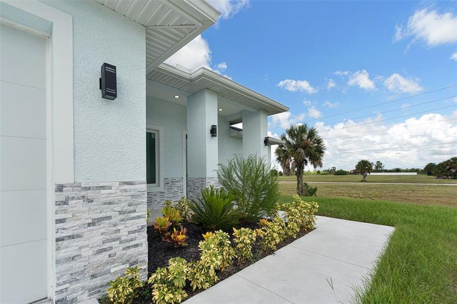 Exterior details and patio area of a home in , Placida (Image 34).