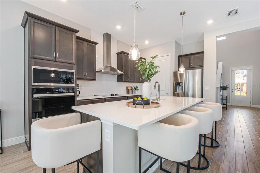 Furnished interior view inside a new home in , Orlando (Image 37).