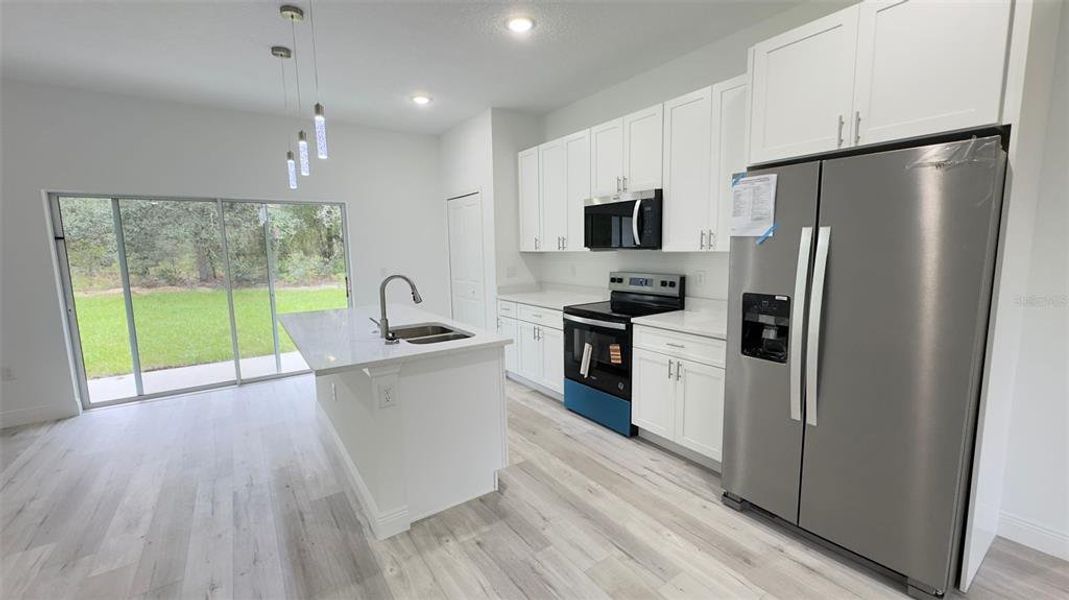 Furnished interior view inside a new home in , Citrus Springs (Image 7).