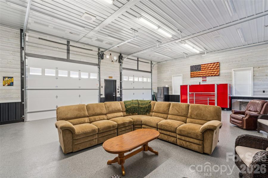 Community amenities in , Polkton (Image 21).