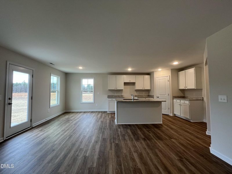 Lot 86 (01_23_26) (Dining) Lot 86 (01_23_26) (Dining)