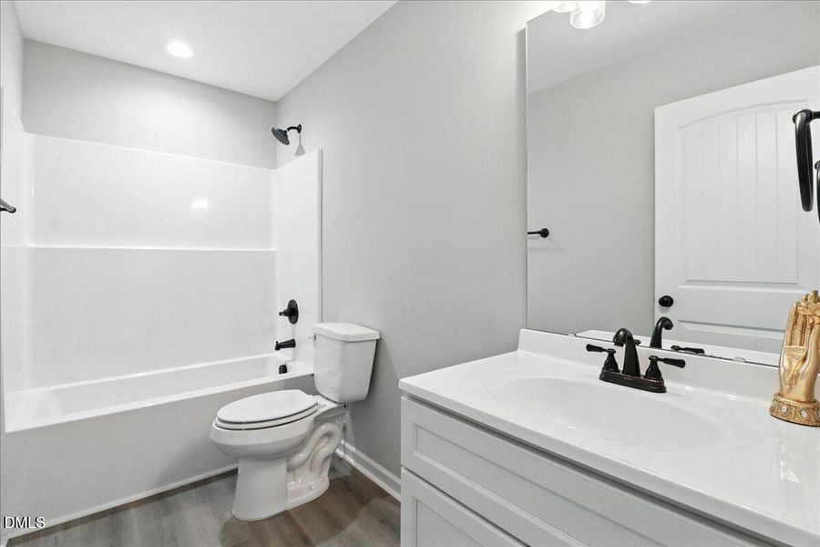 23-129 Grace Pond Ave-23