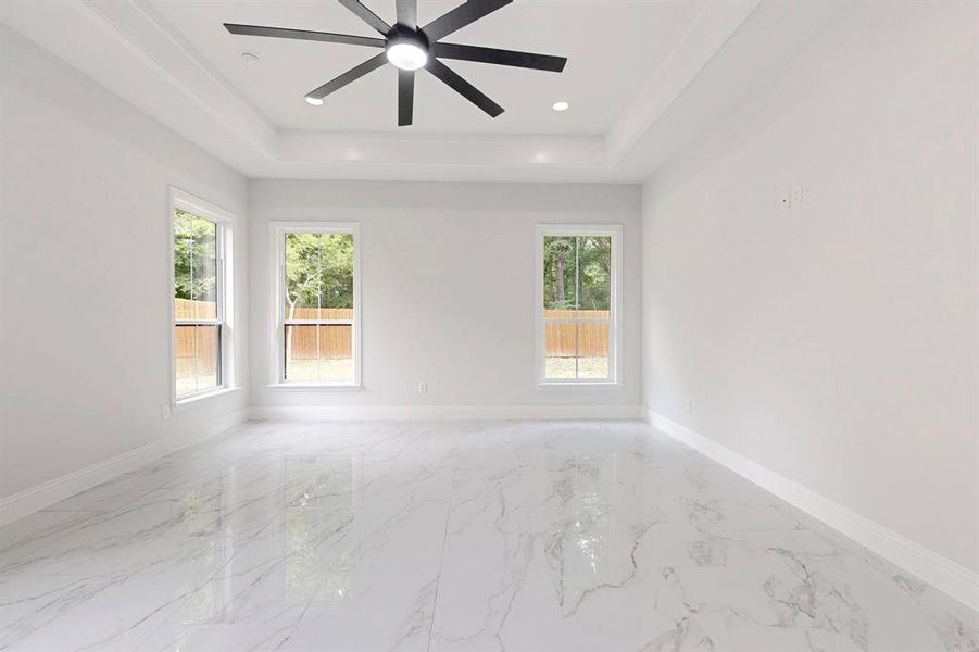 Spacious, unfurnished interior of a new home in , Tool (Image 21).