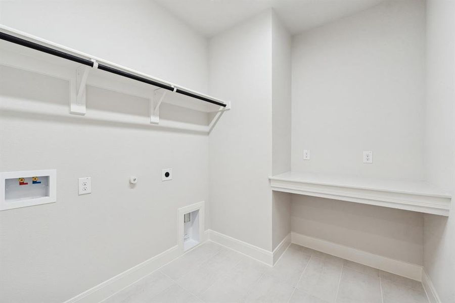 Spacious, unfurnished interior of a new home in South Pointe Cottage Series, Mansfield (Image 23). Spacious, unfurnished interior of a new home in South Pointe Cottage Series, Mansfield (Image 23).