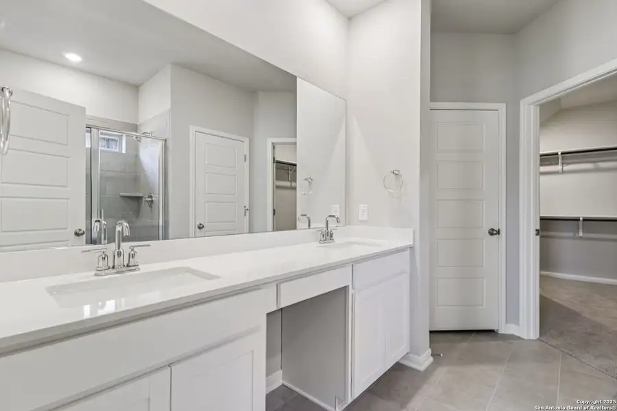 Furnished interior view inside a new home in Arcadia Ridge - Premier Series, San Antonio (Image 8).