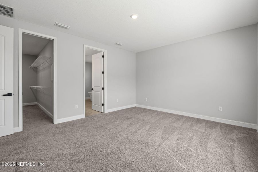 Spacious, unfurnished interior of a new home in Courtney Oaks in SilverLeaf, St. Augustine (Image 20). Spacious, unfurnished interior of a new home in Courtney Oaks in SilverLeaf, St. Augustine (Image 20).