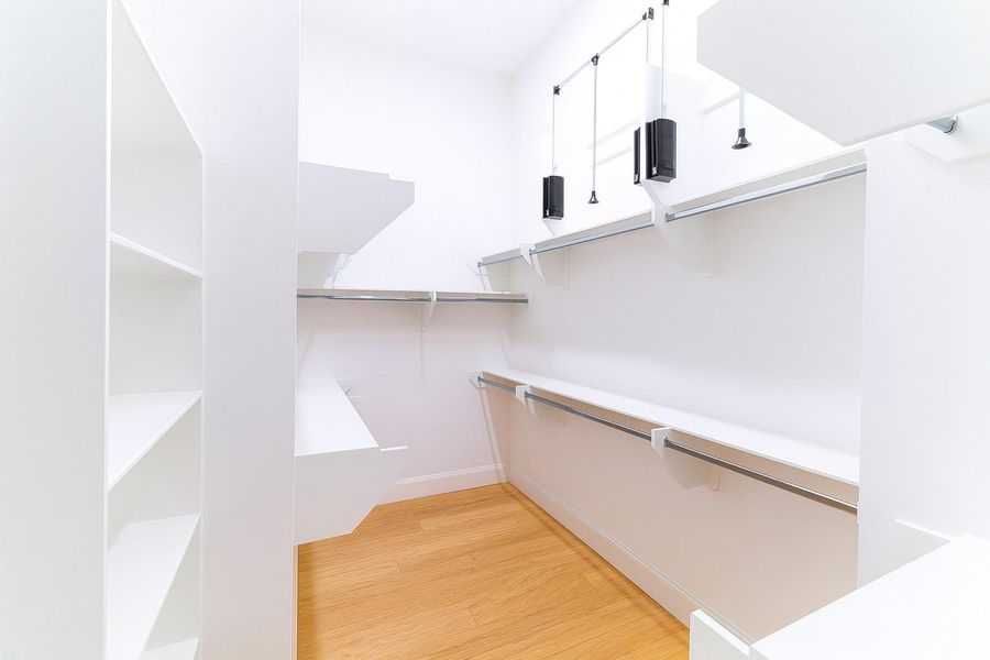 Similar home and closet. Similar home and closet.