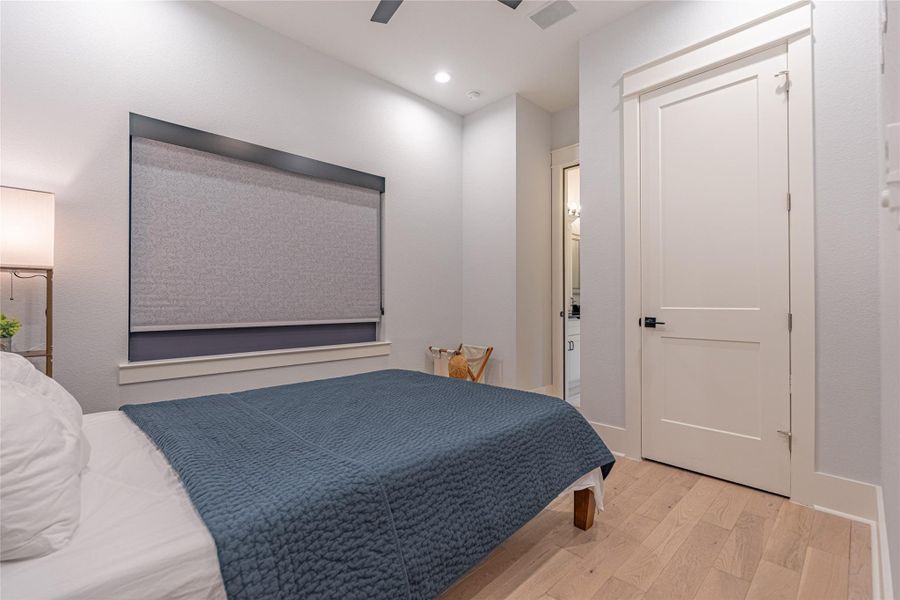 Image 33 of a home in . Image 33 of a home in .