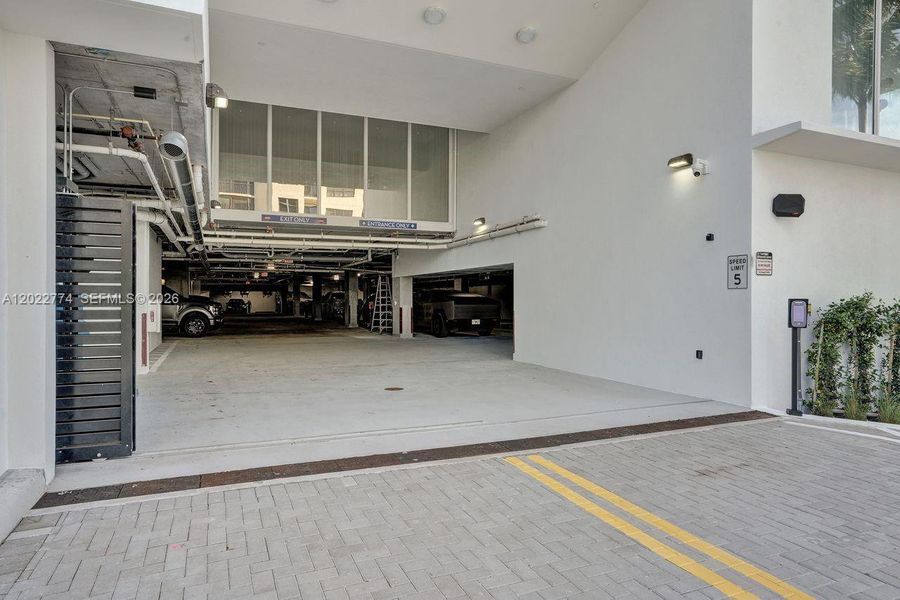 Exterior details and patio area of a home in , Pompano Beach (Image 25).