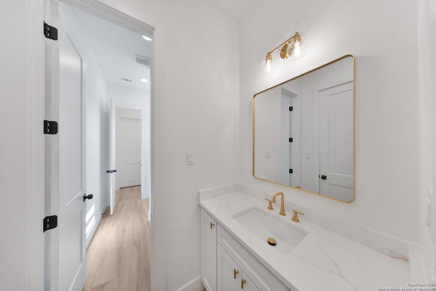 Spacious, unfurnished interior of a new home in , Seguin (Image 18). Spacious, unfurnished interior of a new home in , Seguin (Image 18).