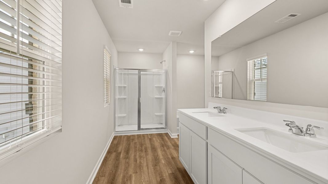 Representative furnished interior of a home built from the Galen by D.R. Horton in Poplar Preserve, Newnan (Image 8).