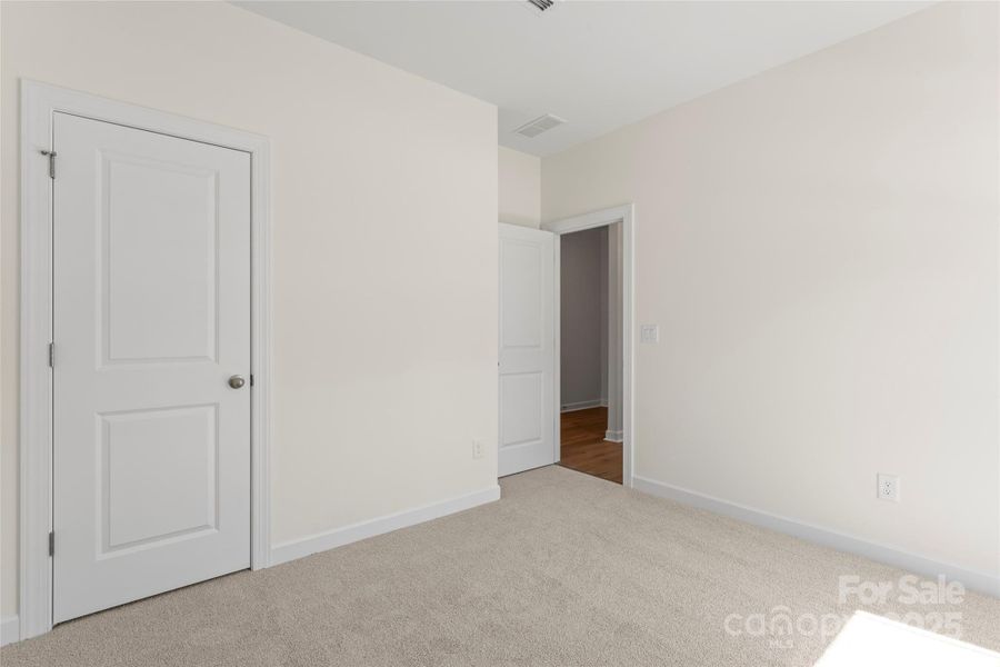 Spacious, unfurnished interior of a new home in Oxford Station, Salisbury (Image 32). Spacious, unfurnished interior of a new home in Oxford Station, Salisbury (Image 32).