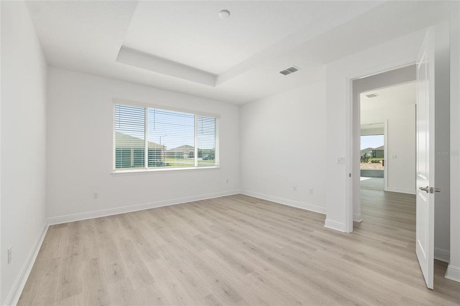 Spacious, unfurnished interior of a new home in , Ocala (Image 48).