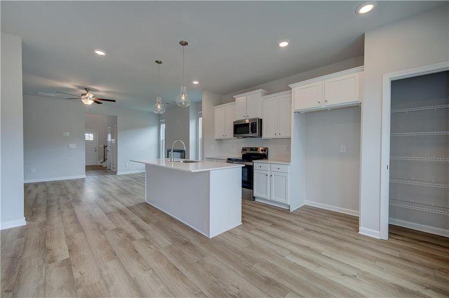 Furnished interior view inside a new home in Chapel Hill, Newnan (Image 13).