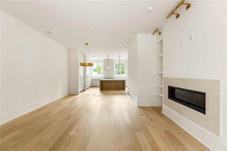 Spacious, unfurnished interior of a new home in , Chattahoochee Hills (Image 22).