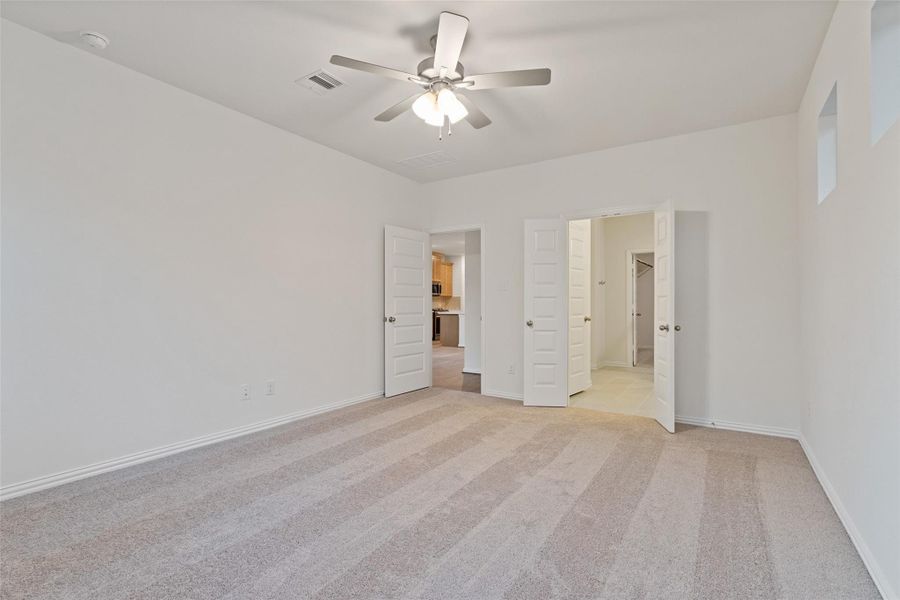 Spacious, unfurnished interior of a new home in The Woodlands Hills, Willis (Image 21). Spacious, unfurnished interior of a new home in The Woodlands Hills, Willis (Image 21).