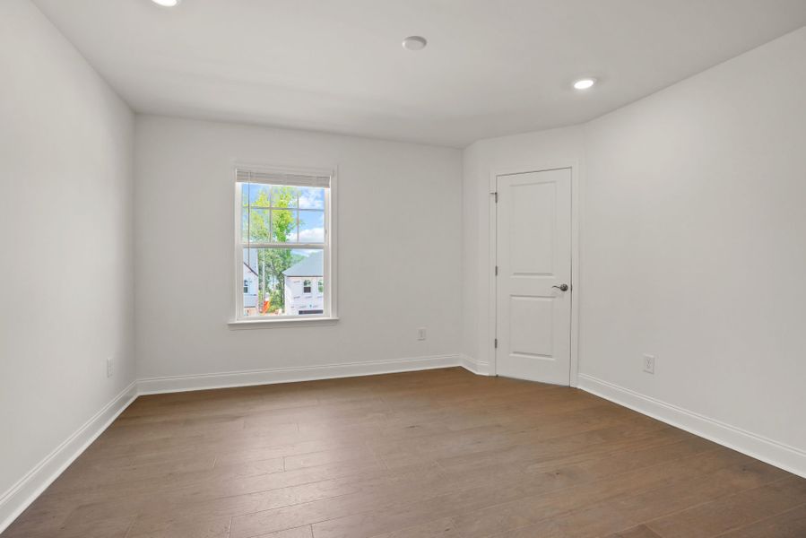 Upstairs Loft Upstairs Loft