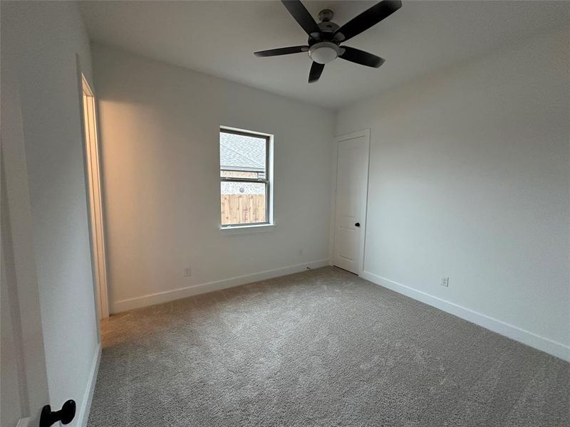 Secondary En-suite bedroom on first floor