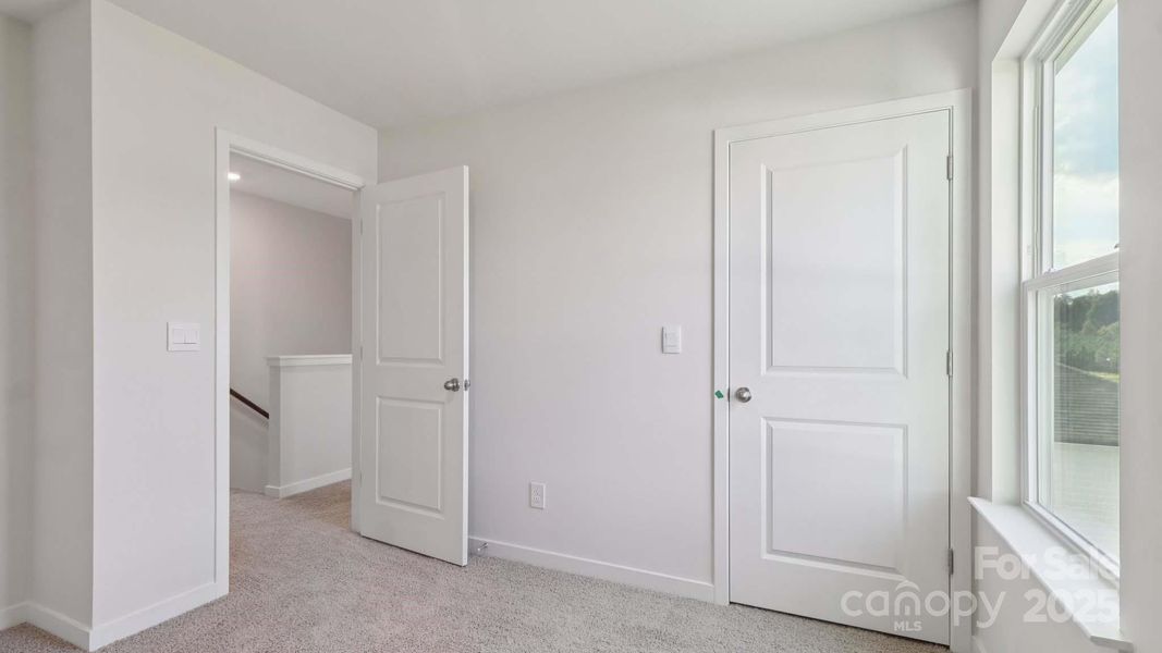 Image 23 of a home in Woodhaven at Chester.