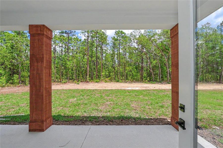 Exterior details and patio area of a home in , Ocala (Image 3).