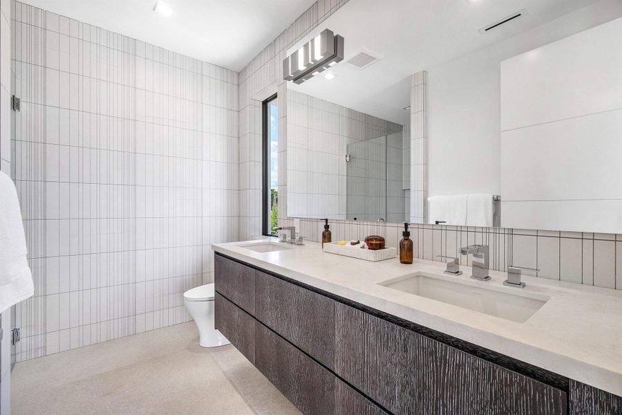 Furnished interior view inside a new home in , Delray Beach (Image 8).