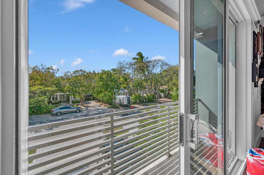 618 NE 15th AVE-64 618 NE 15th AVE-64