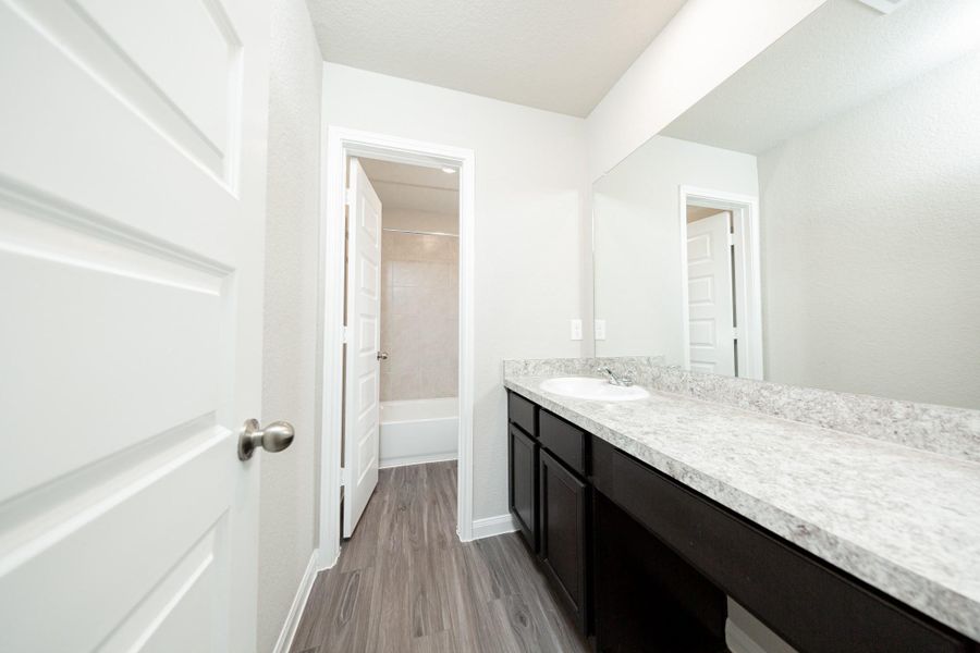Furnished interior view inside a new home in Townsend Reserve, Splendora (Image 6). Furnished interior view inside a new home in Townsend Reserve, Splendora (Image 6).
