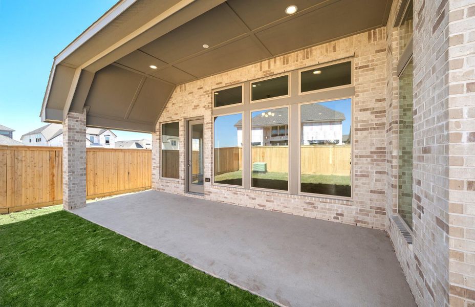 Image 9 of a home in Bridgeland 50'. Image 9 of a home in Bridgeland 50'.