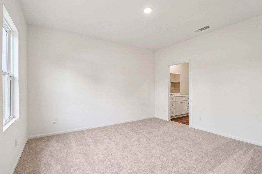 Representative unfurnished interior of a home built from the Athena by Starlight Homes in Eagles Landing, Elgin (Image 16).