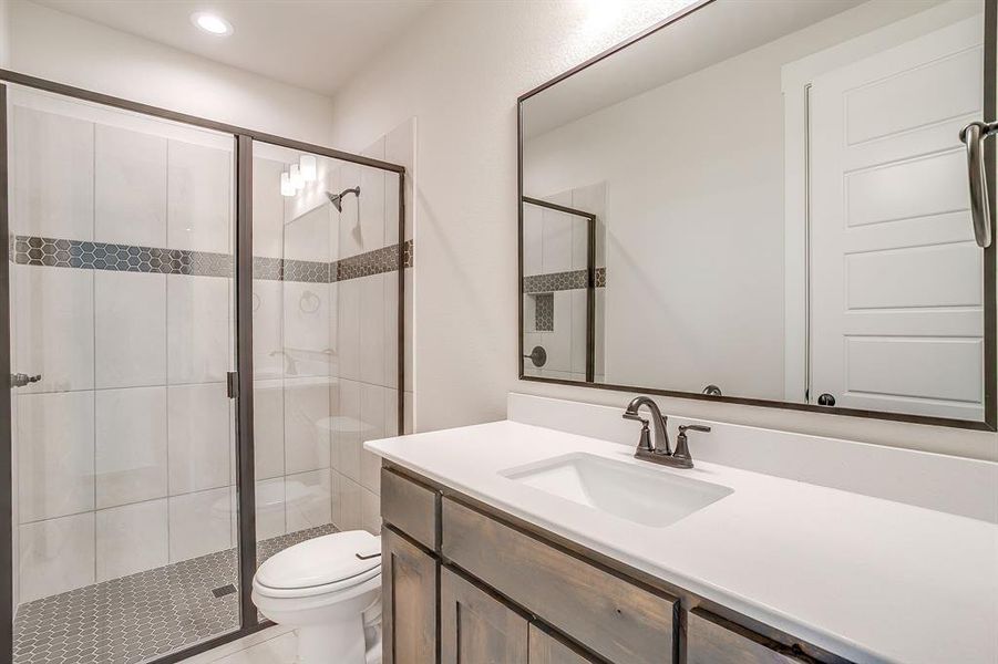 Furnished interior view inside a new home in , Waxahachie (Image 8). Furnished interior view inside a new home in , Waxahachie (Image 8).