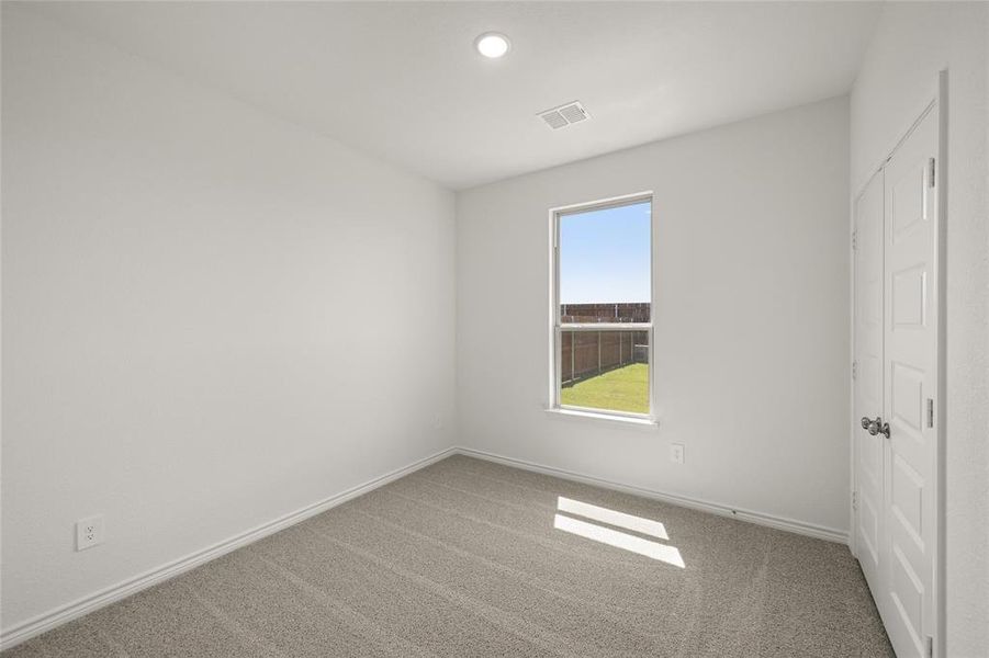 Spacious, unfurnished interior of a new home in Baker Farms, Cleburne (Image 24). Spacious, unfurnished interior of a new home in Baker Farms, Cleburne (Image 24).
