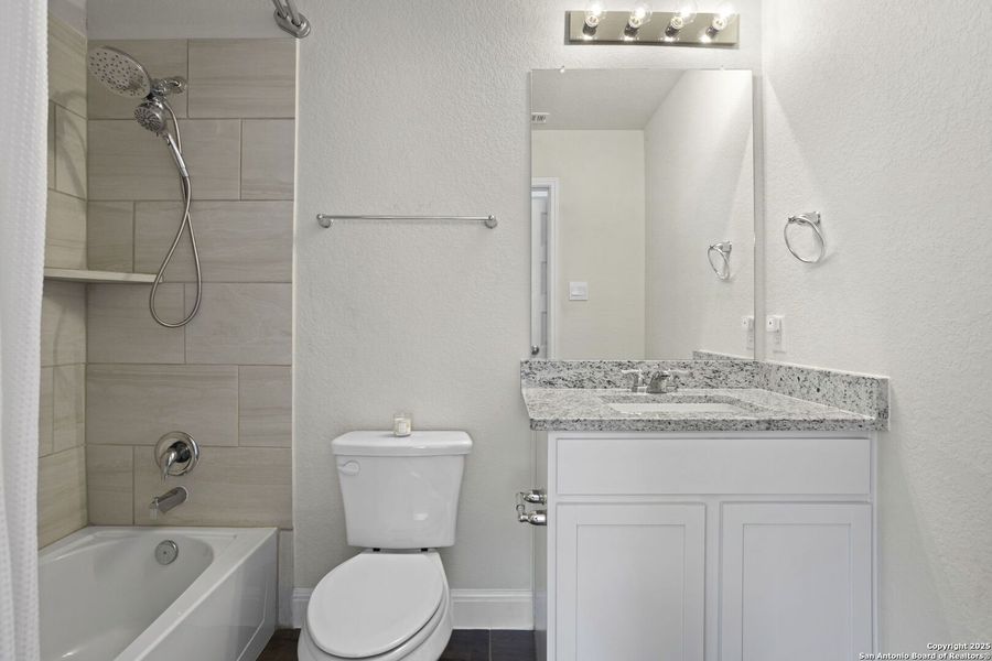 Furnished interior view inside a new home in Canyon View, San Antonio (Image 7). Furnished interior view inside a new home in Canyon View, San Antonio (Image 7).