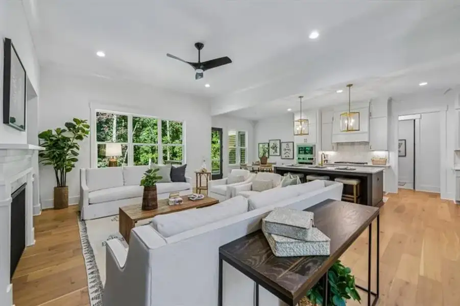 Furnished interior view inside a new home in White Post on Lake Lanier, Gainesville (Image 16).