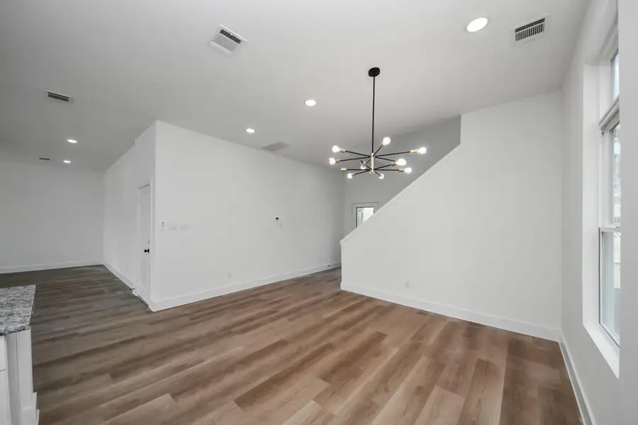 Spacious, unfurnished interior of a new home in , Huffman (Image 21).