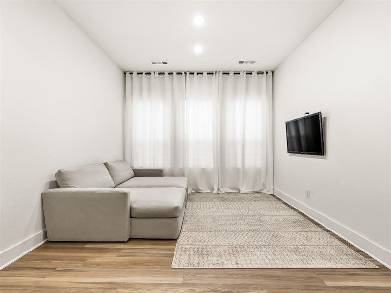 Furnished interior view inside a new home in , Celina (Image 10).