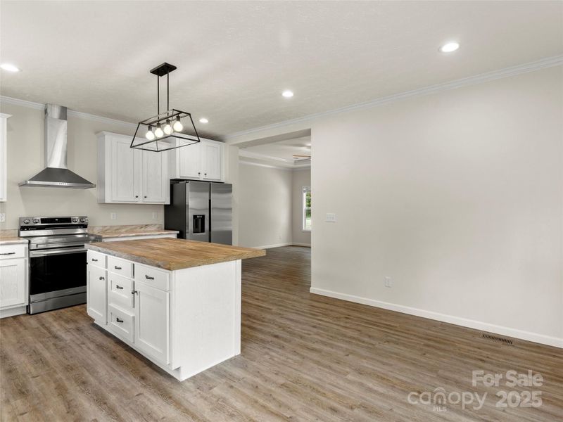 Image 22 of a home in .