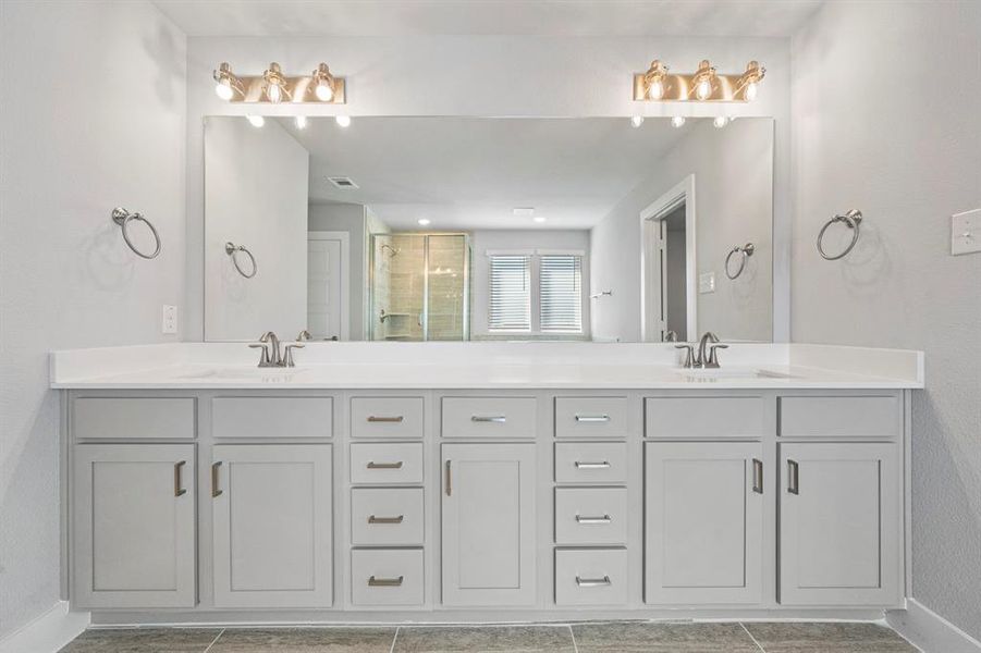 Furnished interior view inside a new home in Heritage Towne, Grand Prairie (Image 7).