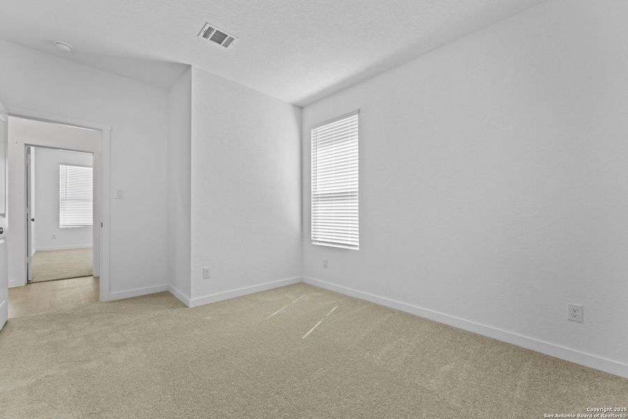 Spacious, unfurnished interior of a new home in Parkside: Coastline Collection, New Braunfels (Image 19).