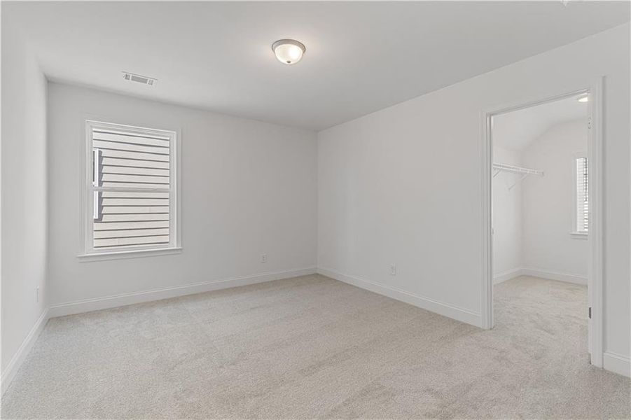 Spacious, unfurnished interior of a new home in Highland Park, Stonecrest (Image 15).