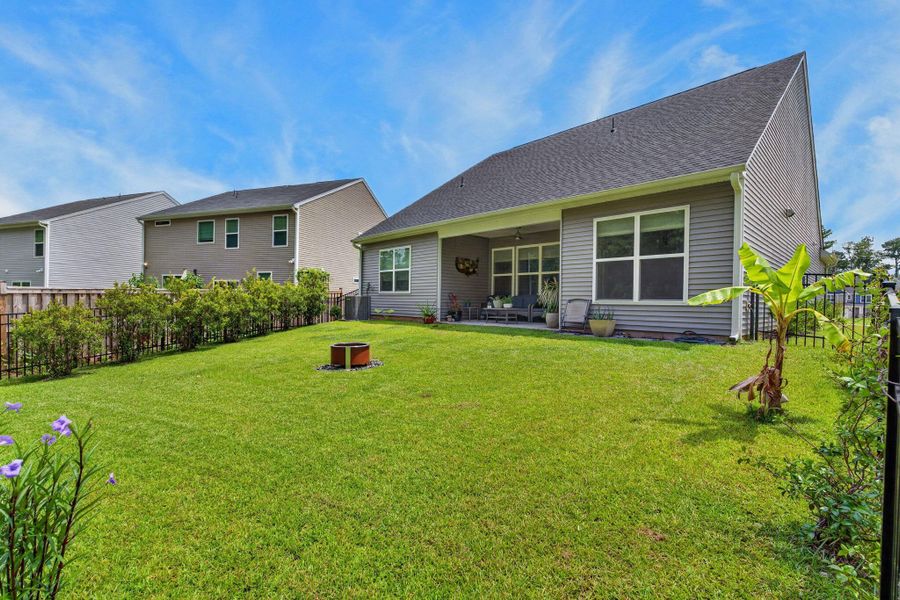 Exterior details and patio area of a home in , Ridgeville (Image 29).