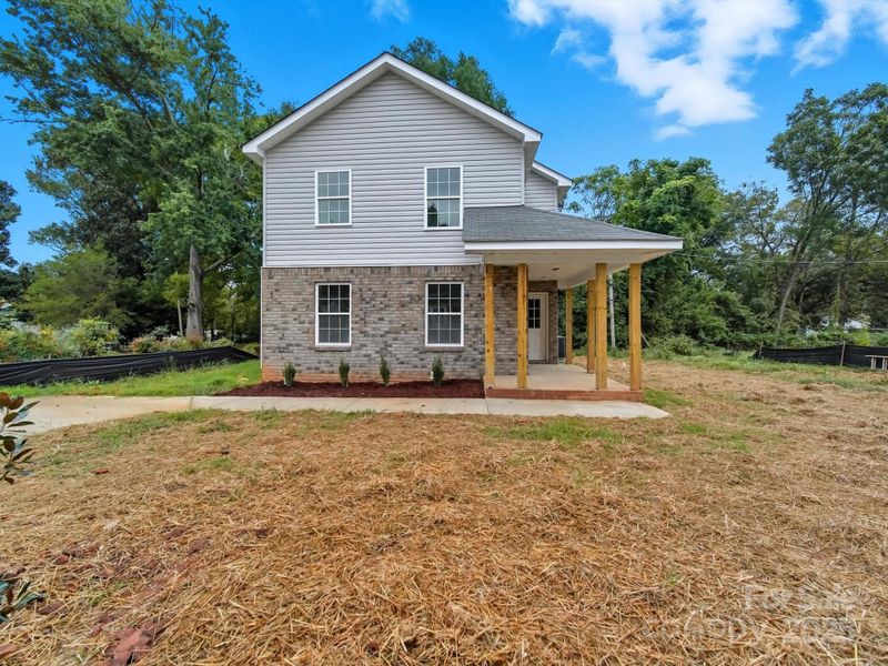 Exterior details and patio area of a home in , Rock Hill (Image 16).