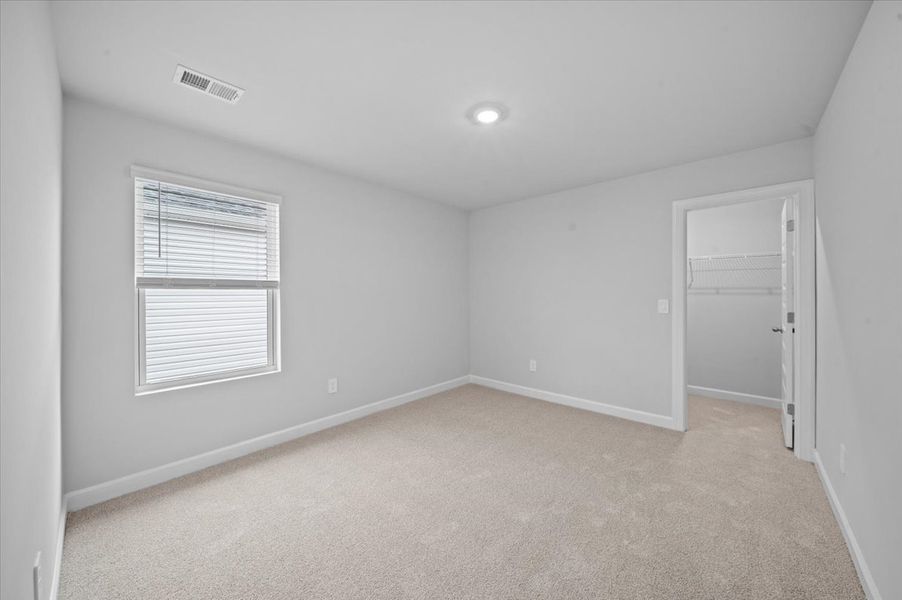 Spacious, unfurnished interior of a new home in Collier Ridge, Moore (Image 19).